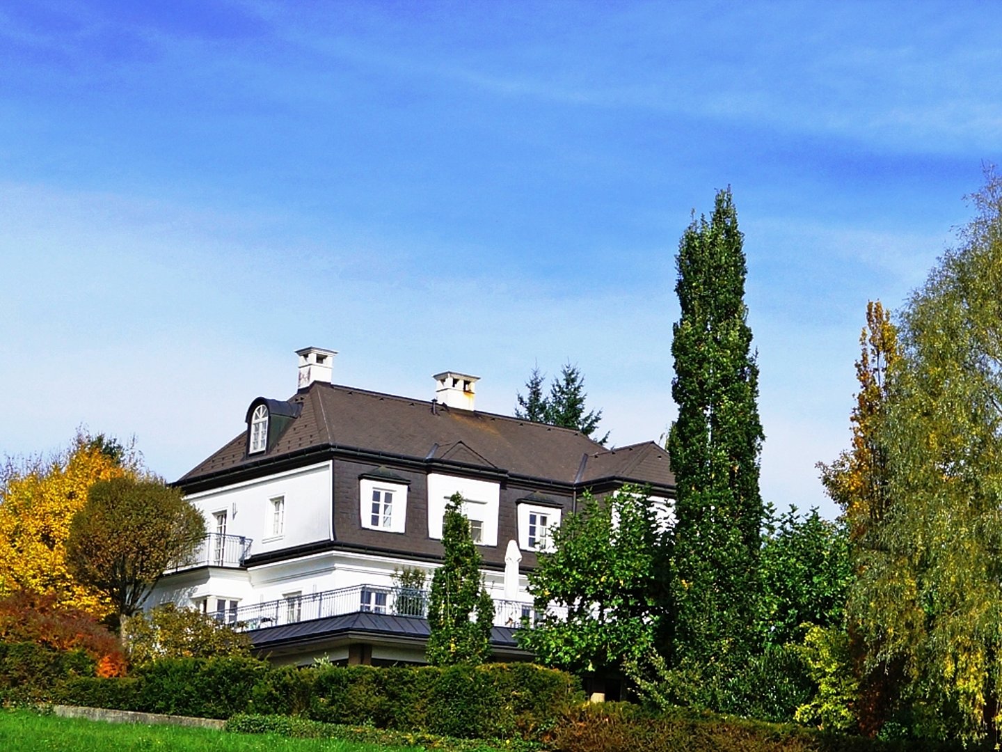 Elegant & repräsentativ – Villa nahe Wels & Linz!