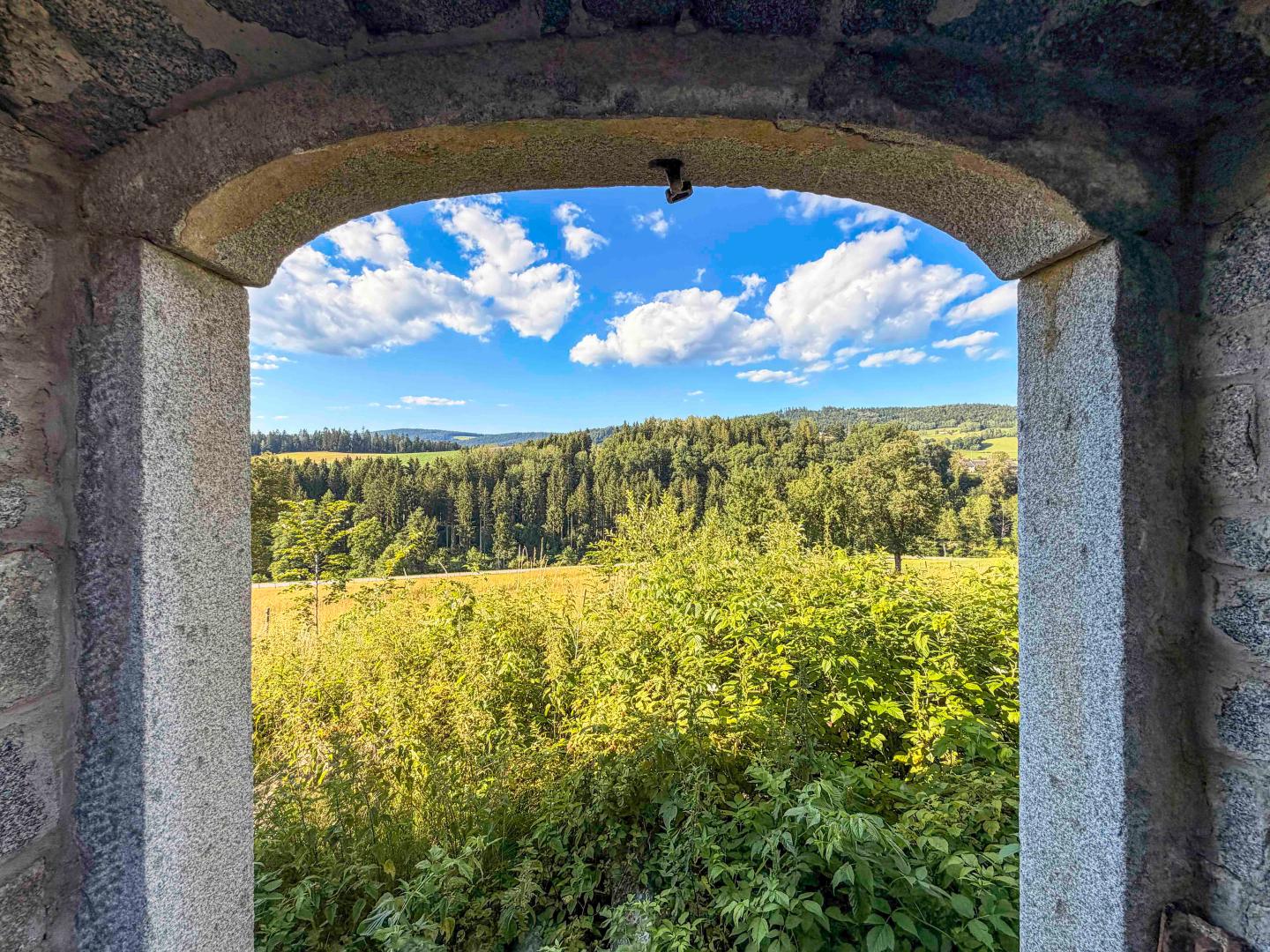 Land & Gut: Leben im Einklang. Mühlviertler Granitstein-Hof.