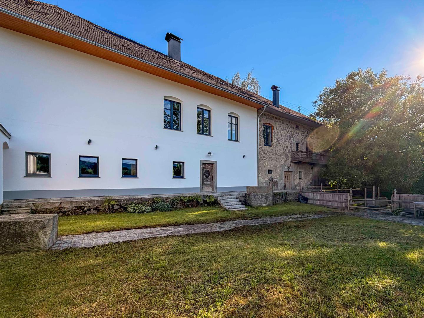 Land & Gut: Leben im Einklang. Mühlviertler Granitstein-Hof.