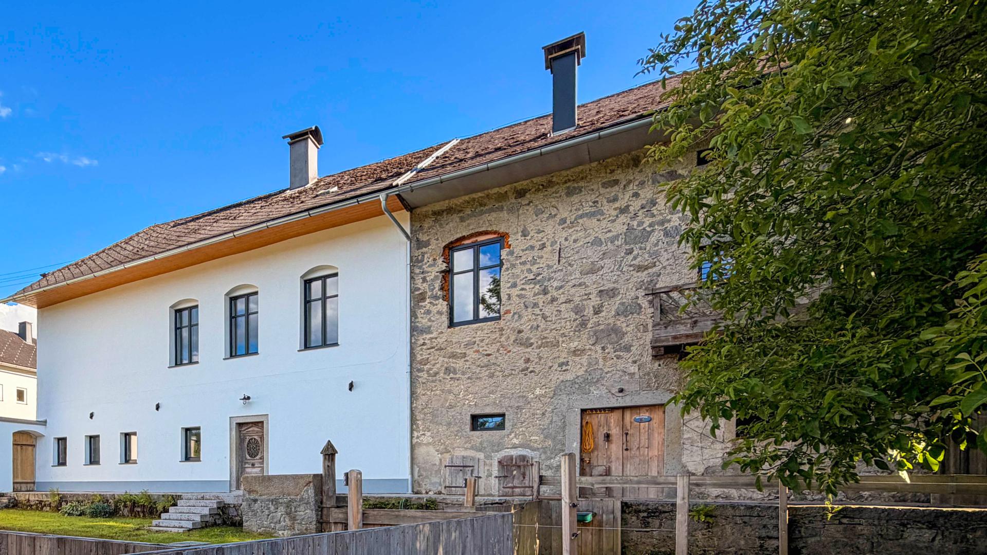Land & Gut: Leben im Einklang. Mühlviertler Granitstein-Hof.