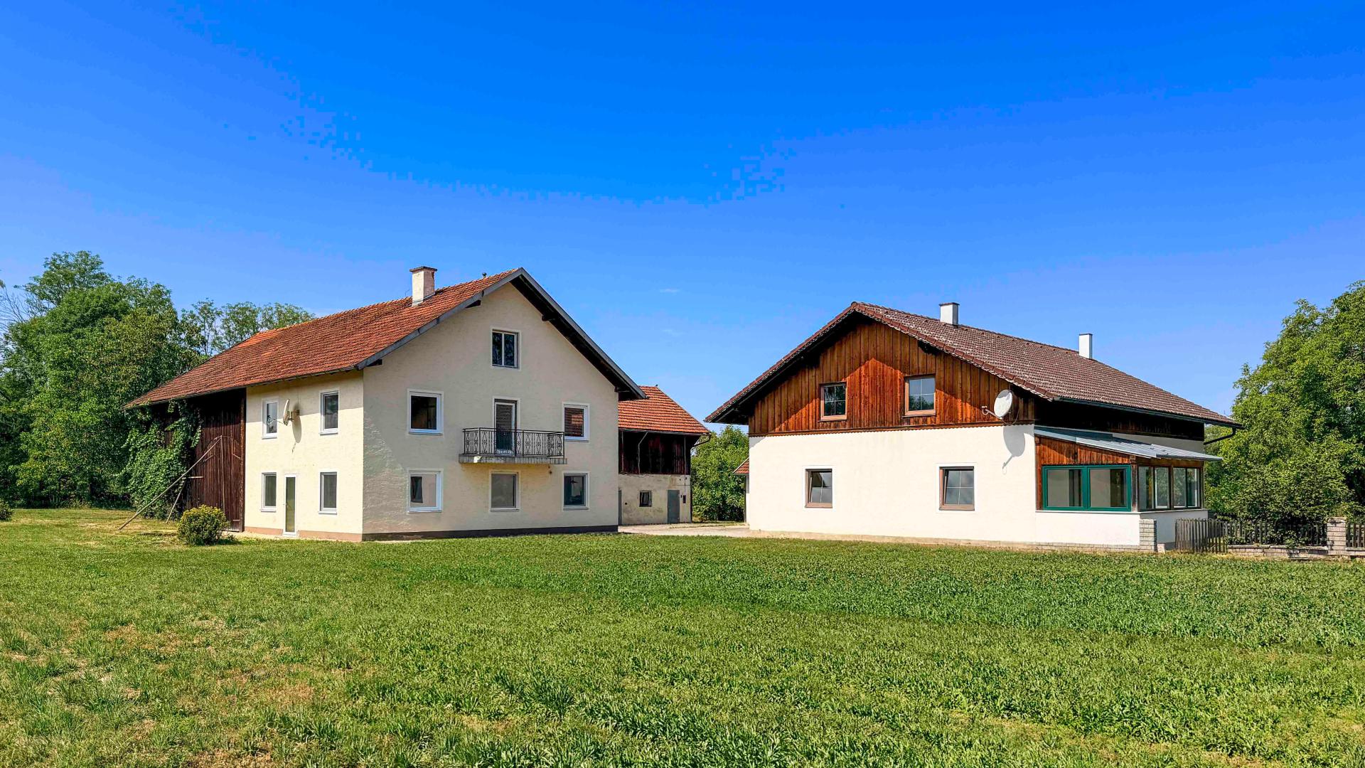 Land & Gut: Solide Hofstelle in  arrondierter Endlage