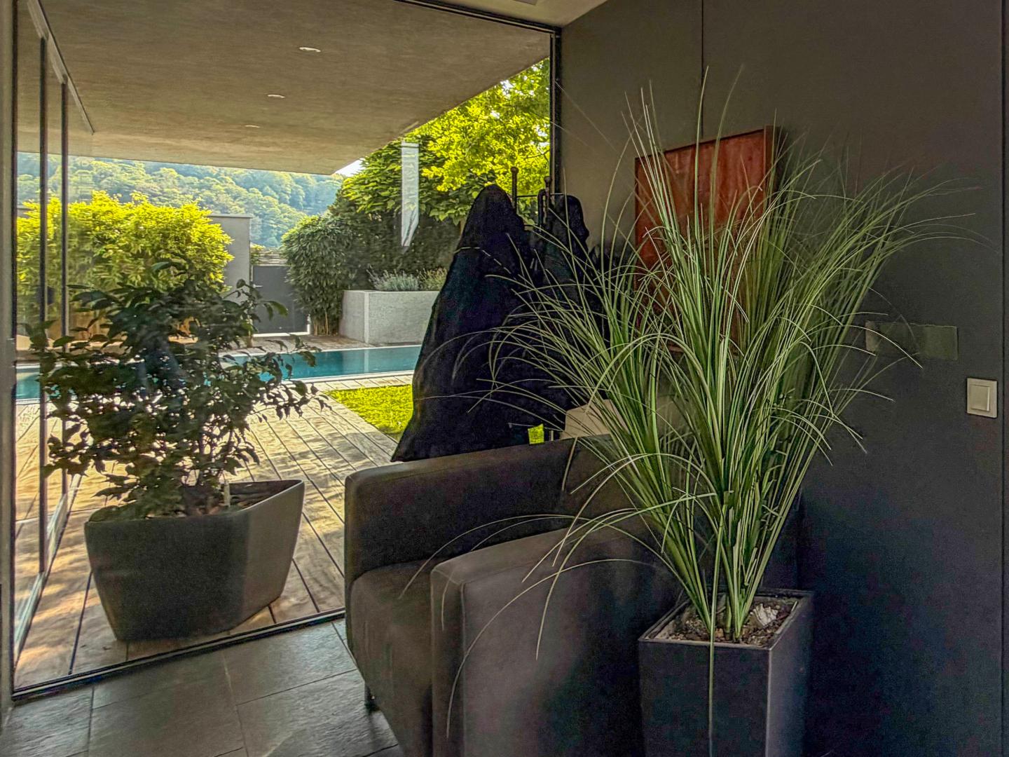Privatsphäre, Lifestyle & Panoramablick. Exklusive Villa für besondere Momente.