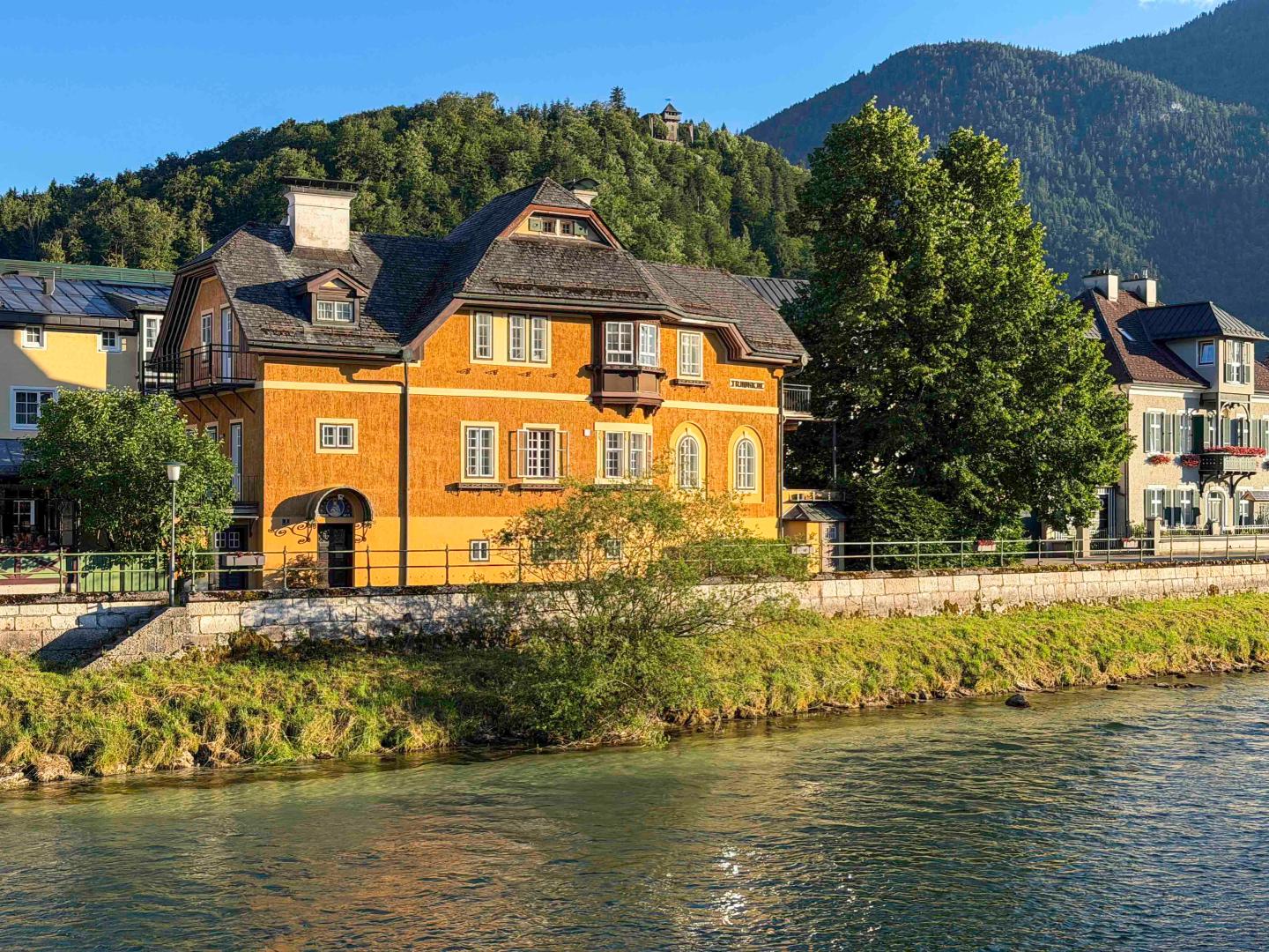 Bad Ischl: Stadt-Villa "Traunkai"