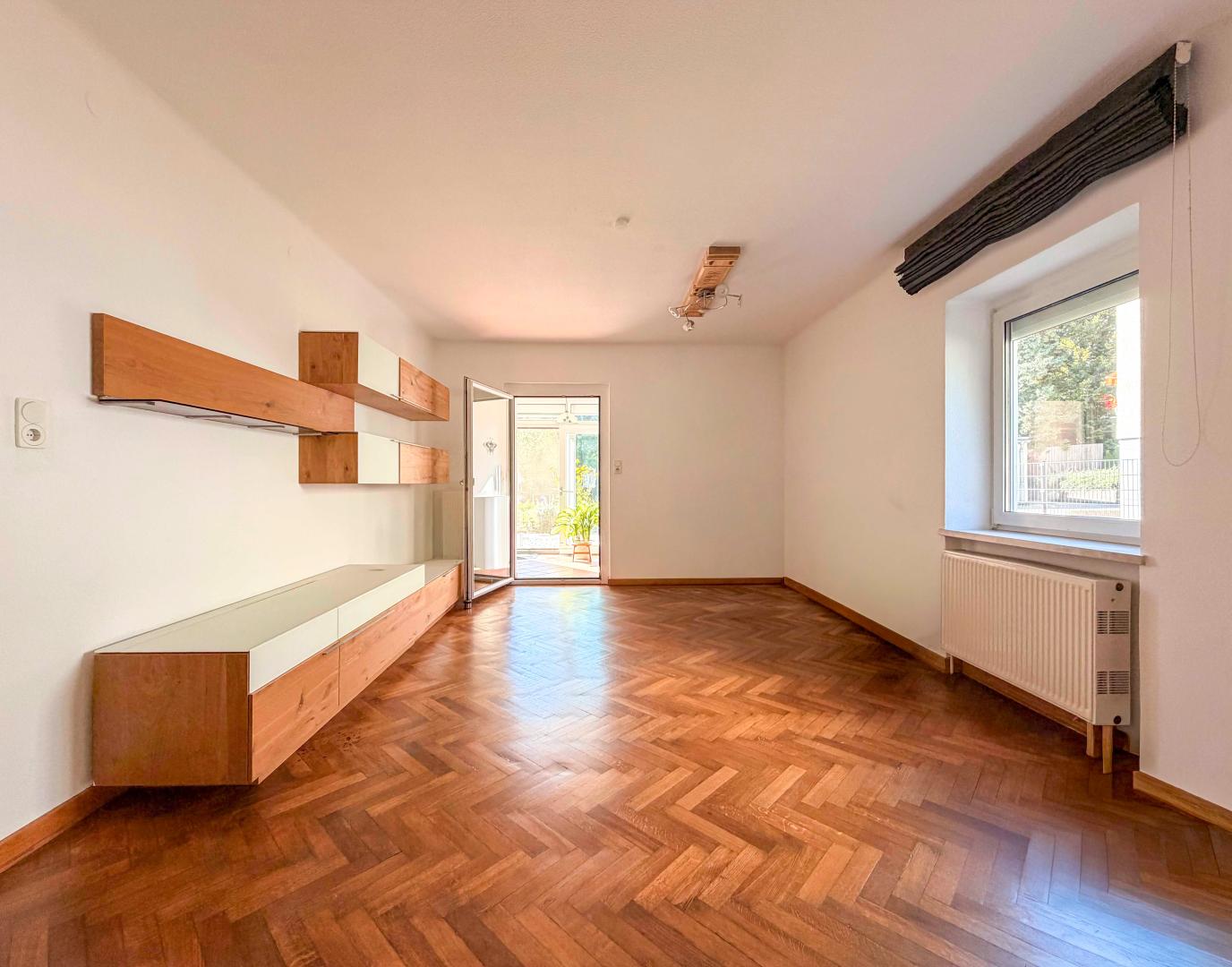 Linz: 148 m² - Einziehen & Wohlfühlen. Gartenwohnung mit Naturgarten.